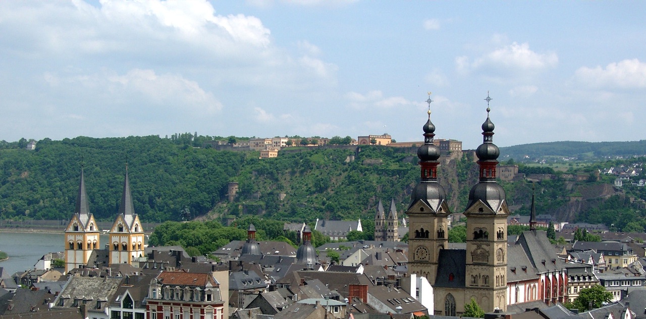By Holger Weinandt [CC-BY-SA-3.0 (//creativecommons.org/licenses/by-sa/3.0/)], via Wikimedia Commons